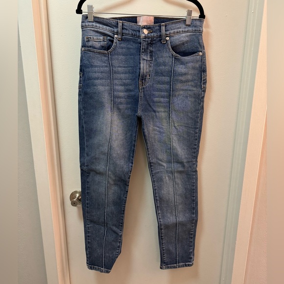 REVICE Denim Venus Star Skinny Jeans - Picture 2 of 5